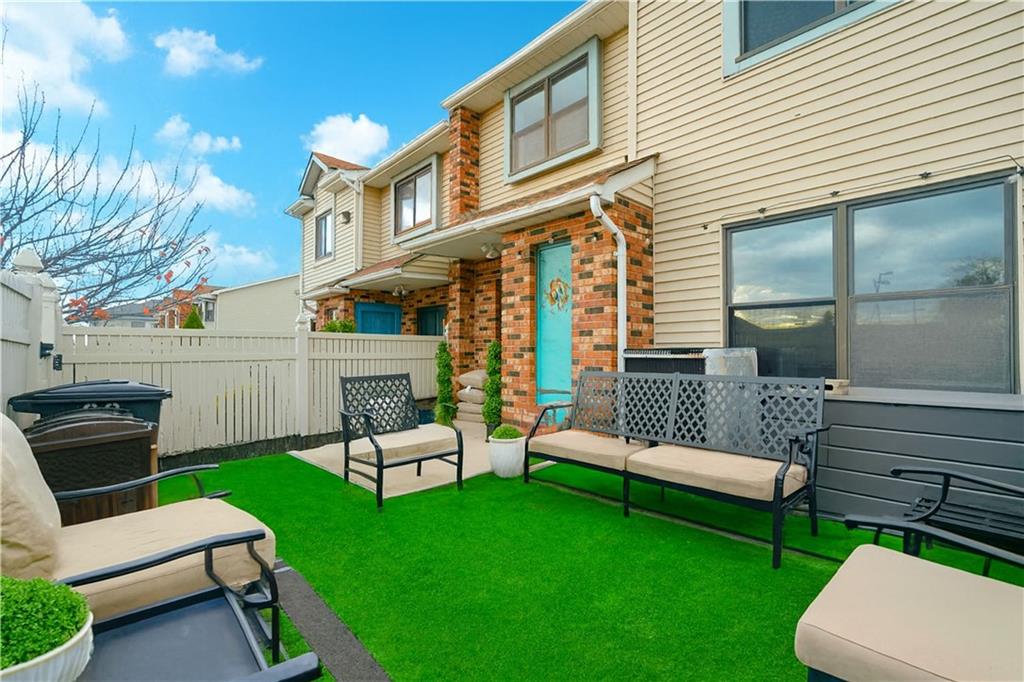 68 Gina Court New Springville Staten Island NY 10314