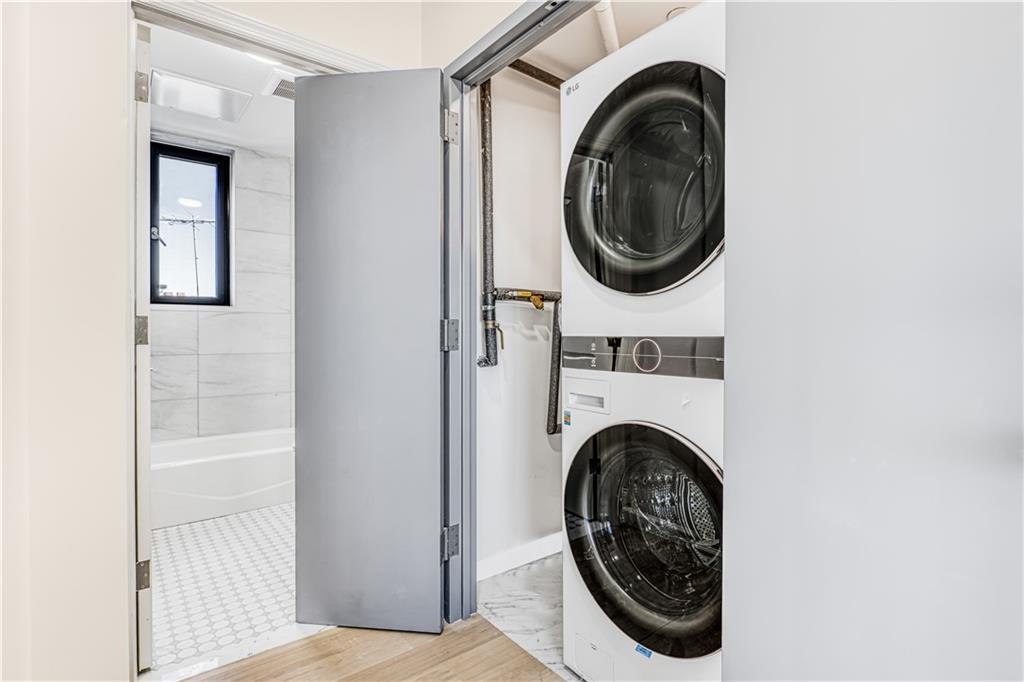 207 Bay 35 Street Bensonhurst Brooklyn NY 11214