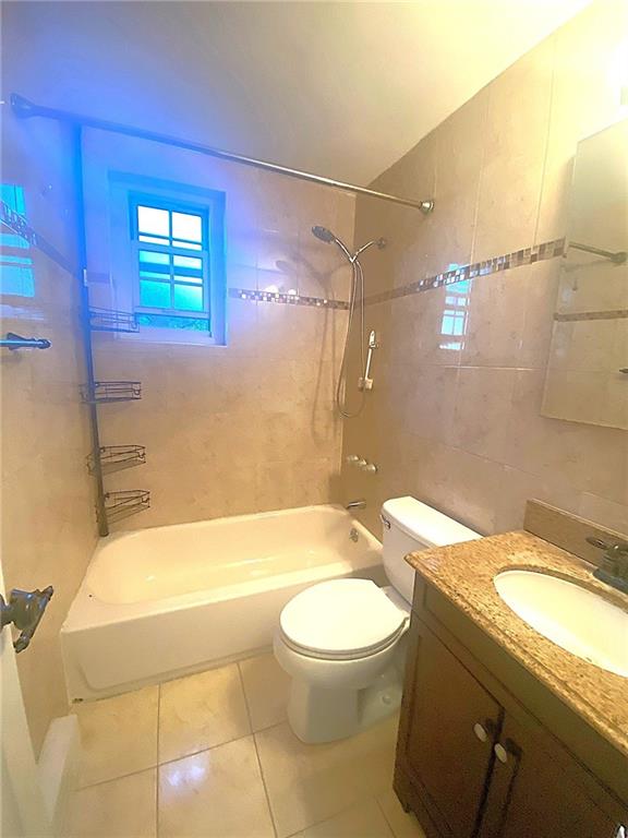 394 Maryland Avenue Rosebank Staten Island NY 10305