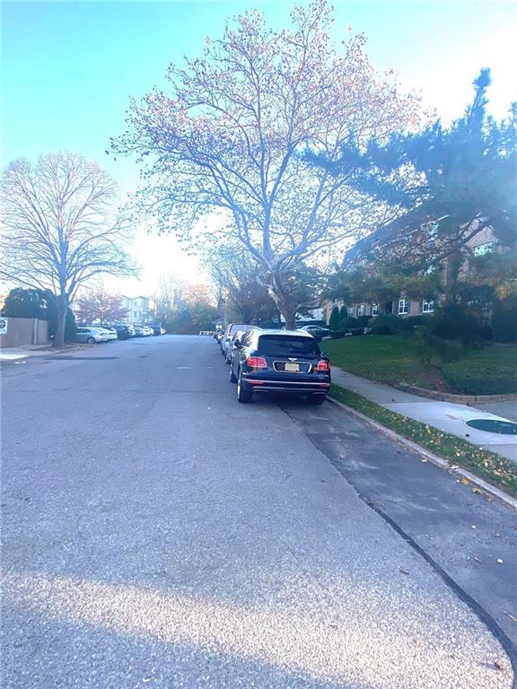 394 Maryland Avenue Rosebank Staten Island NY 10305