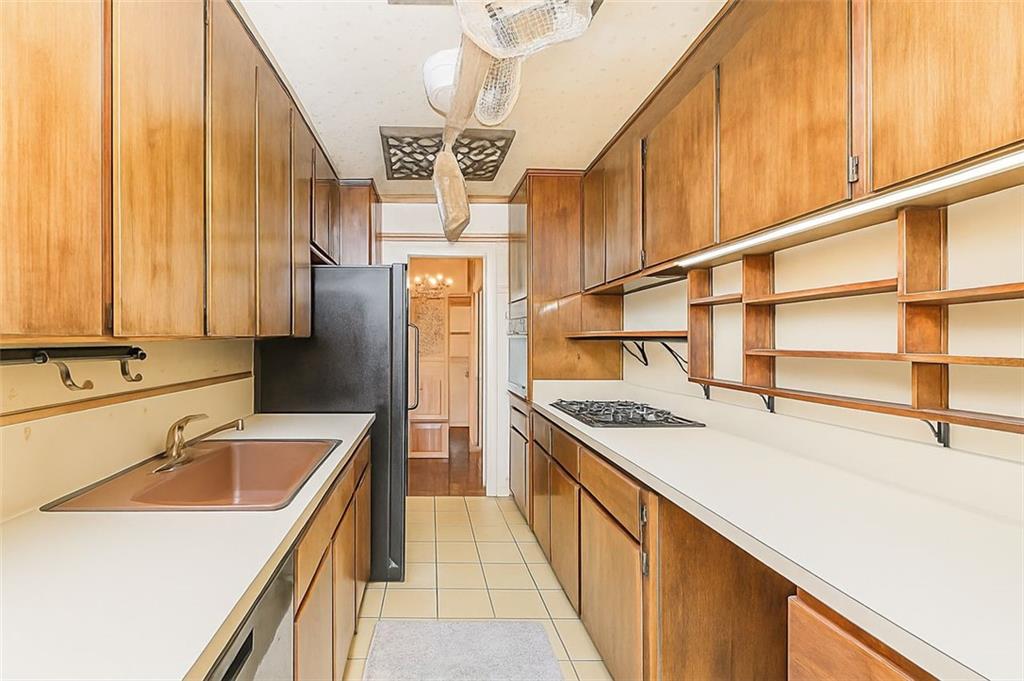 2711 Avenue X Sheepshead Bay Brooklyn NY 11235