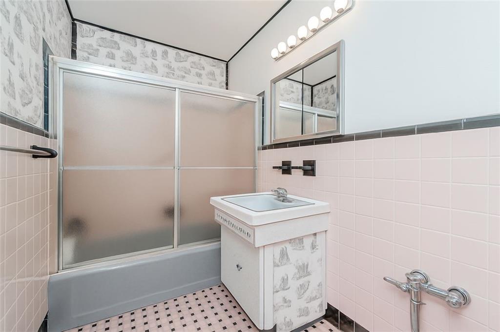 2711 Avenue X Sheepshead Bay Brooklyn NY 11235