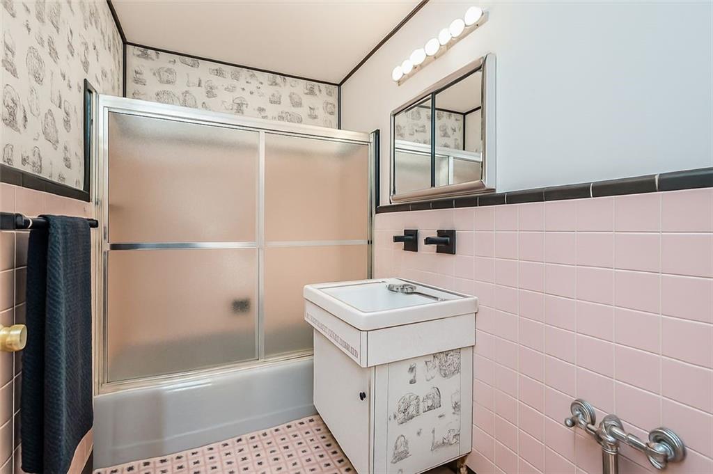 2711 Avenue X Sheepshead Bay Brooklyn NY 11235