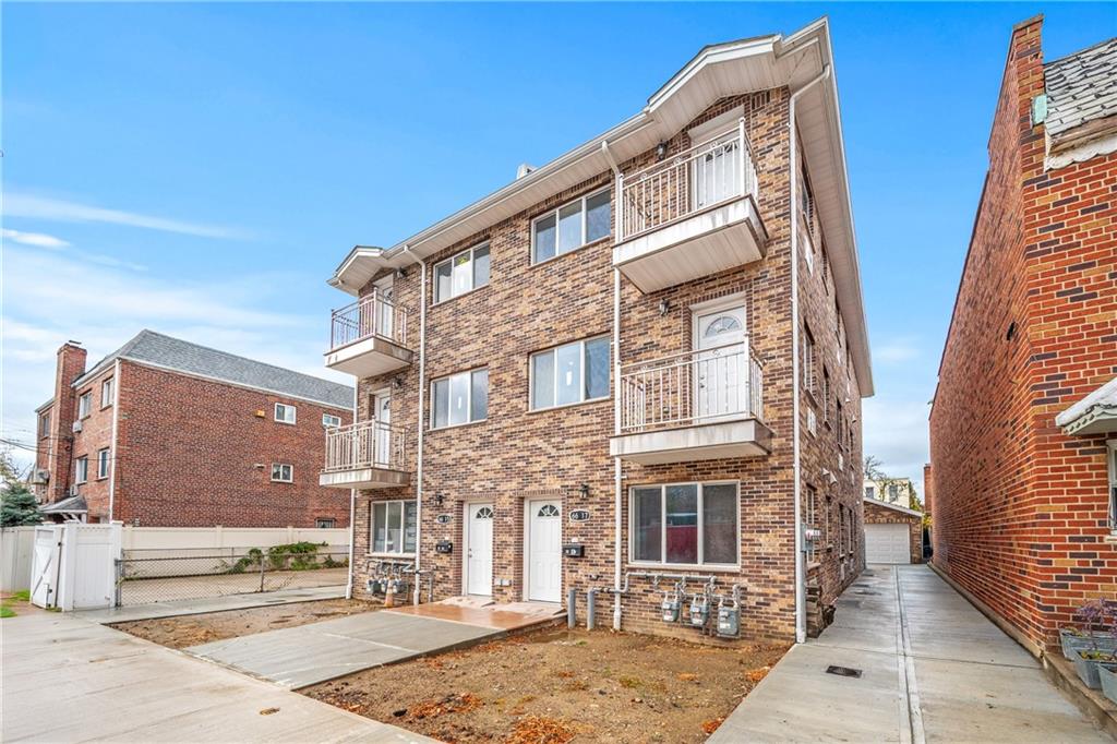 66-17 Clinton Avenue Maspeth Maspeth NY 11378