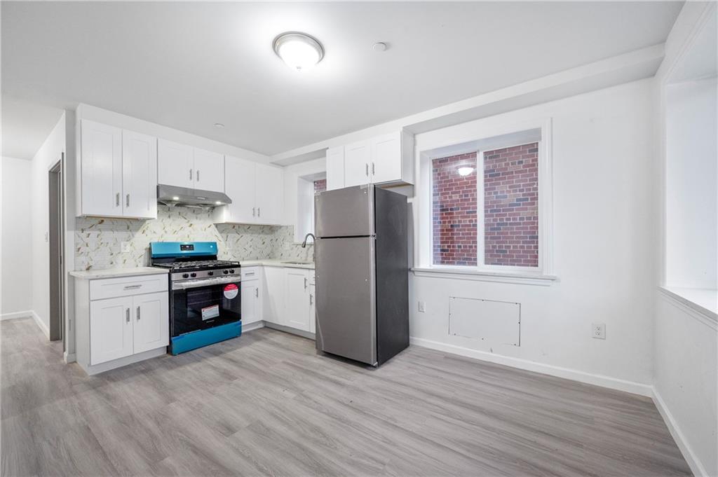 66-17 Clinton Avenue Maspeth Maspeth NY 11378