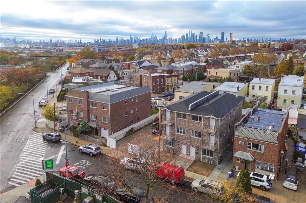 66-17 Clinton Avenue Maspeth Maspeth NY 11378