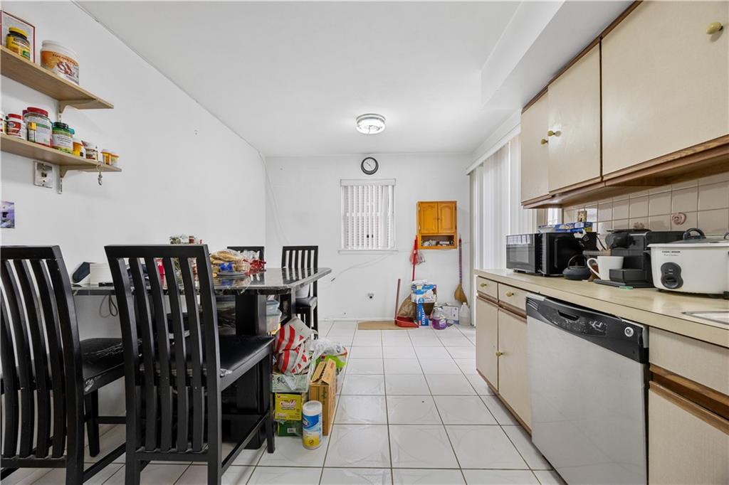 306 Hylan Boulevard Rosebank Staten Island NY 10305