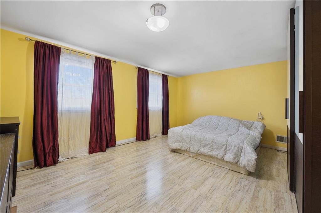 306 Hylan Boulevard Rosebank Staten Island NY 10305