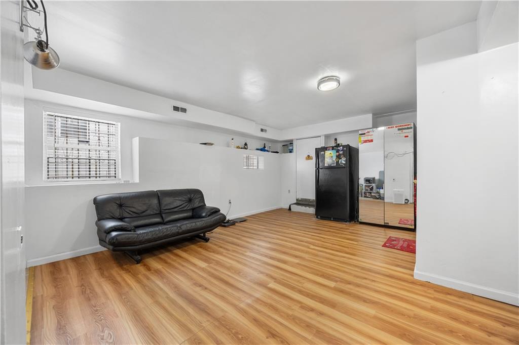 306 Hylan Boulevard Rosebank Staten Island NY 10305