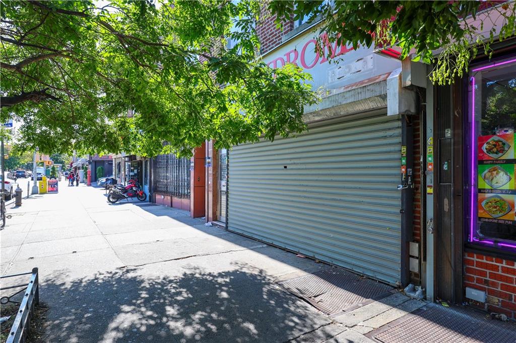 7616 18th Avenue Bensonhurst Brooklyn NY 11214