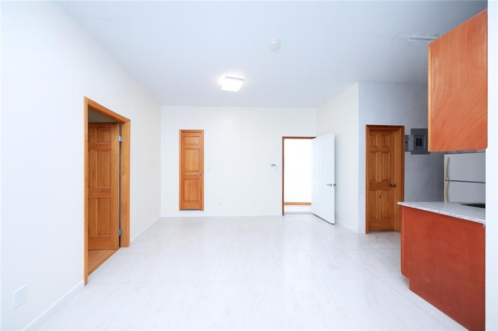 7616 18th Avenue Bensonhurst Brooklyn NY 11214