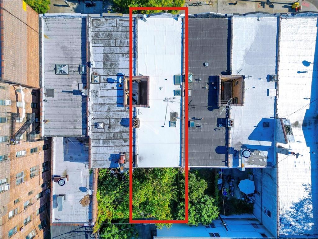 7616 18th Avenue Bensonhurst Brooklyn NY 11214