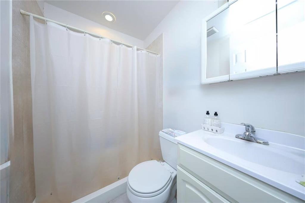 20A Buel Avenue Brooklyn NY 10304