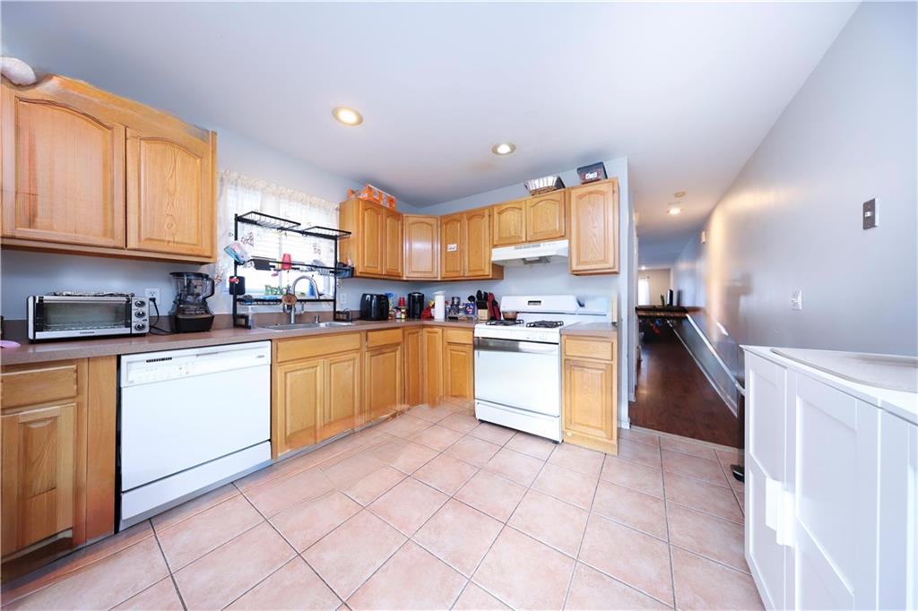 20A Buel Avenue Brooklyn NY 10304