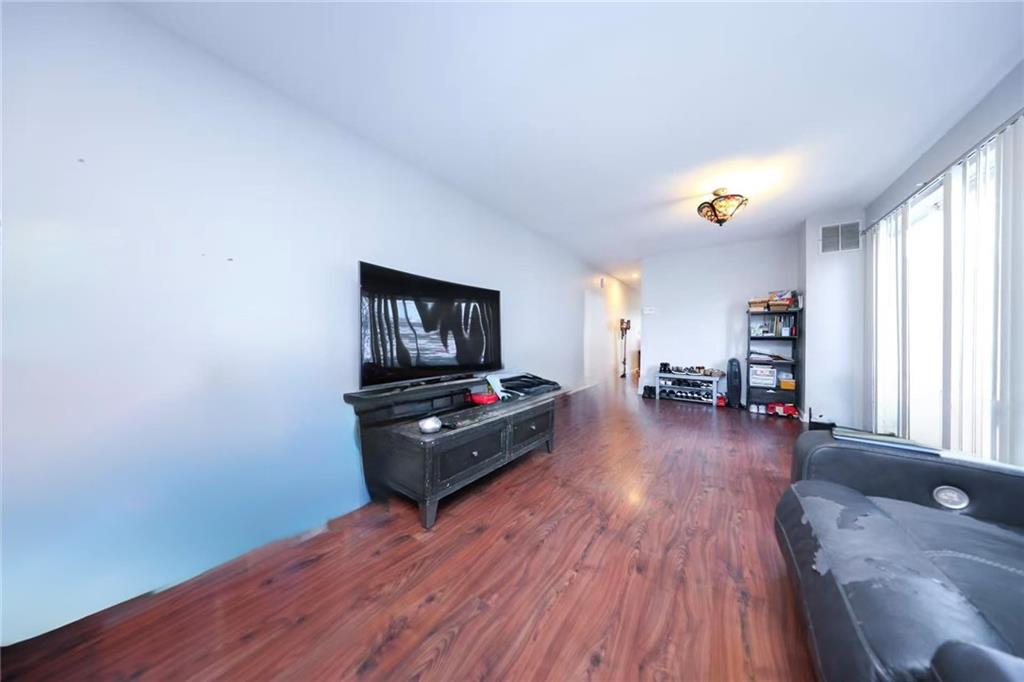 20A Buel Avenue Brooklyn NY 10304
