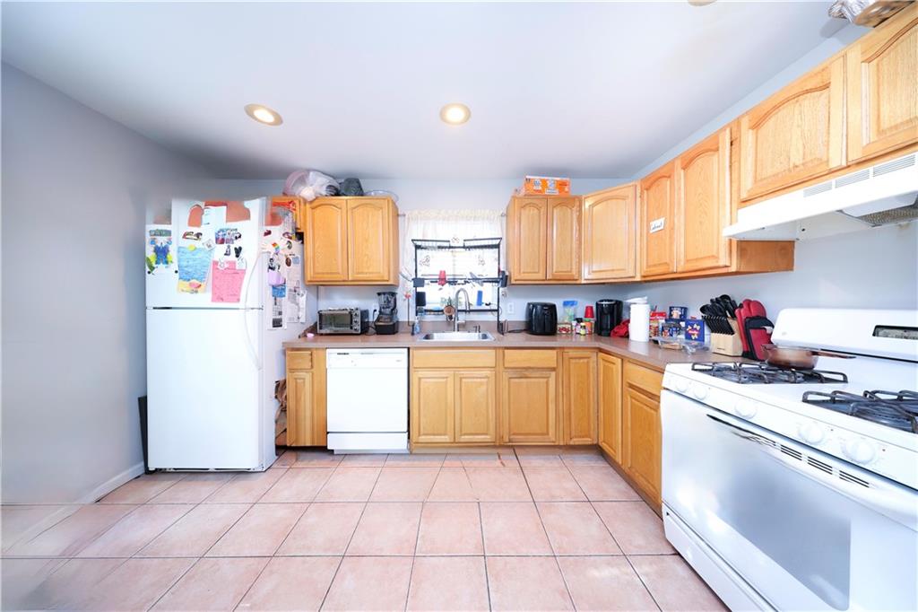 20A Buel Avenue Brooklyn NY 10304