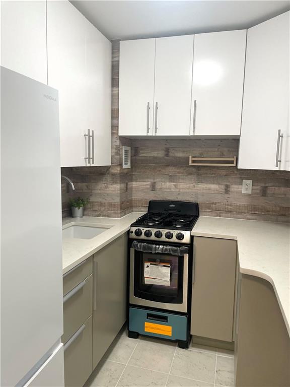 2121 Shore Parkway Bensonhurst Brooklyn NY 11214