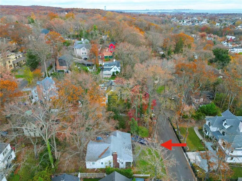 267 Edinboro Road Lighthouse Hill Staten Island NY 10306