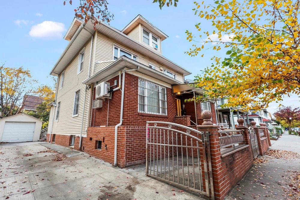 336 East 16th Street Ditmas Park Brooklyn NY 11226