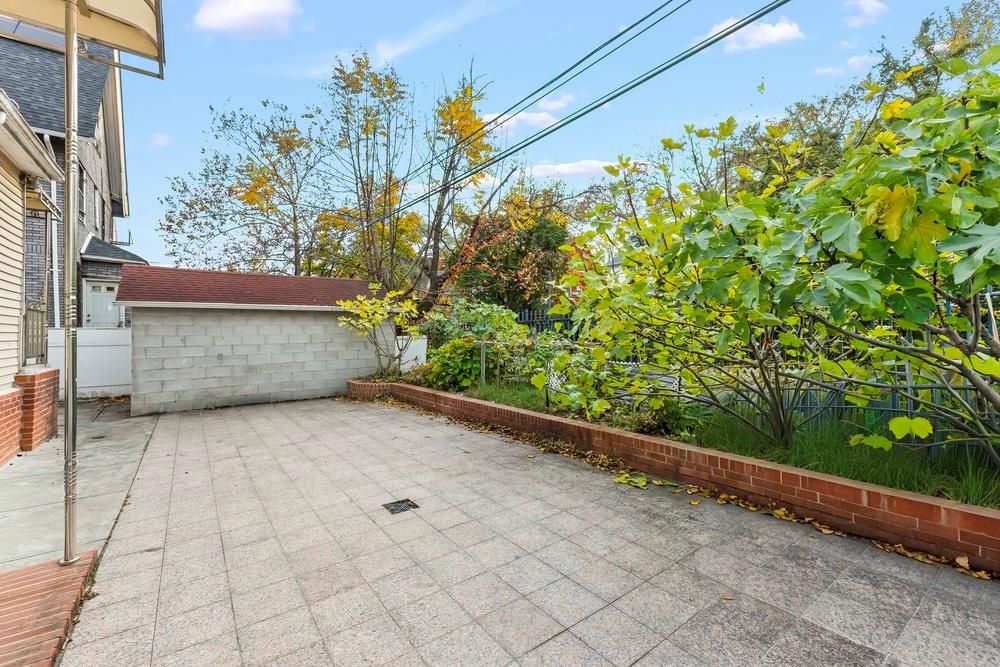 336 East 16th Street Ditmas Park Brooklyn NY 11226