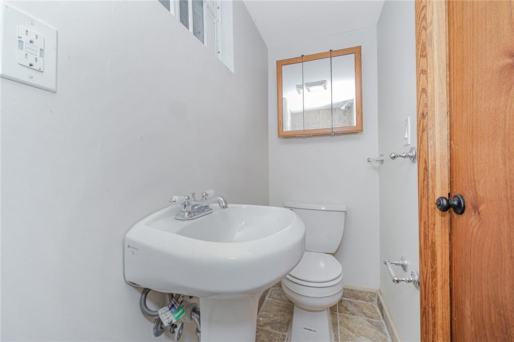 99 Park Hill Circle Clifton Staten Island NY 10304