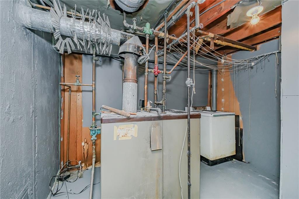 99 Park Hill Circle Clifton Staten Island NY 10304