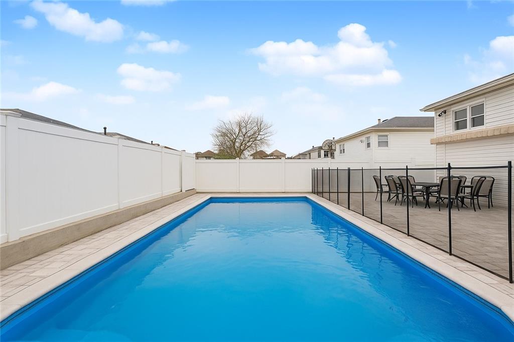 28 Drumgoole Road Arden Heights Staten Island NY 10312