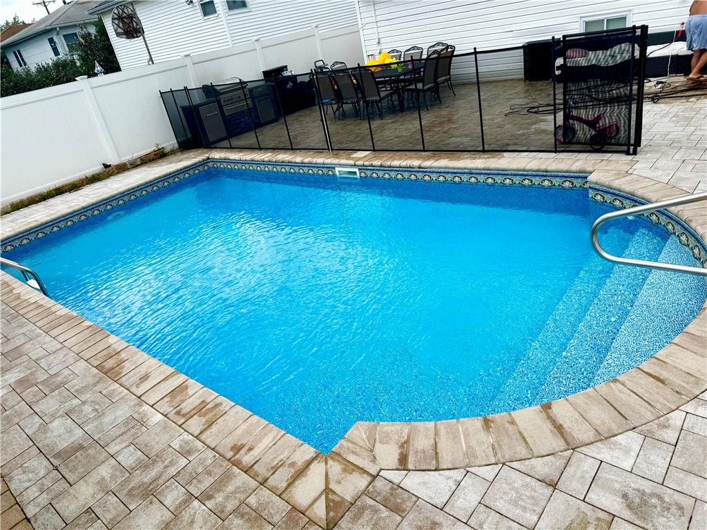 28 Drumgoole Road Arden Heights Staten Island NY 10312