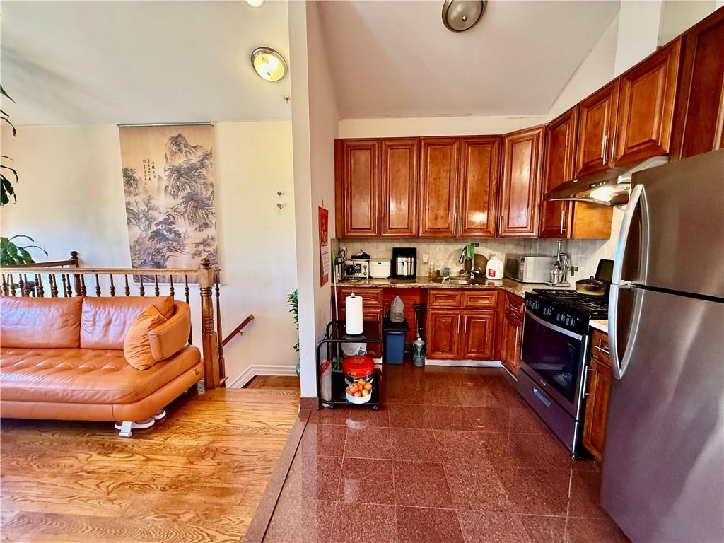 8752 18th Avenue Bensonhurst Brooklyn NY 11214