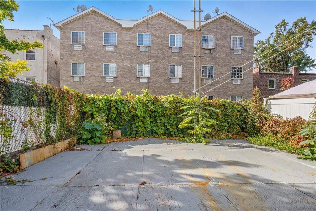 1847 Bronxdale Avenue Morris Park Bronx NY 10462