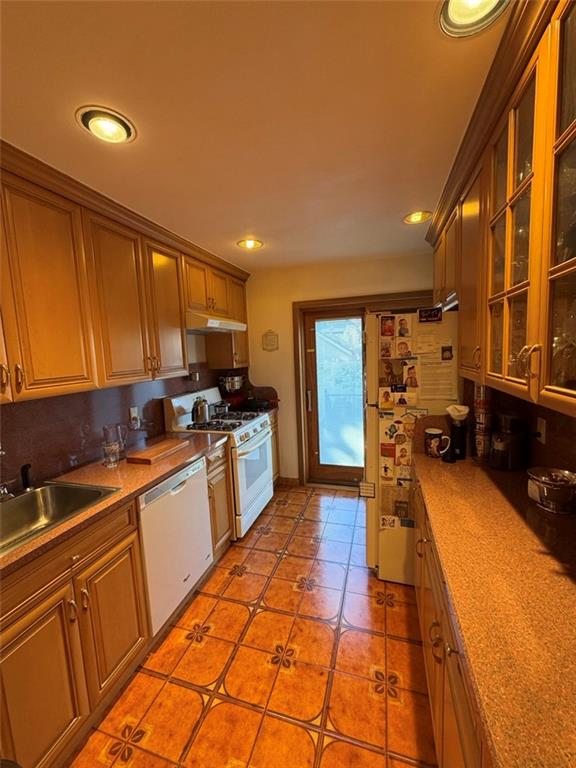 1028 81st Street Dyker Heights Brooklyn NY 11228