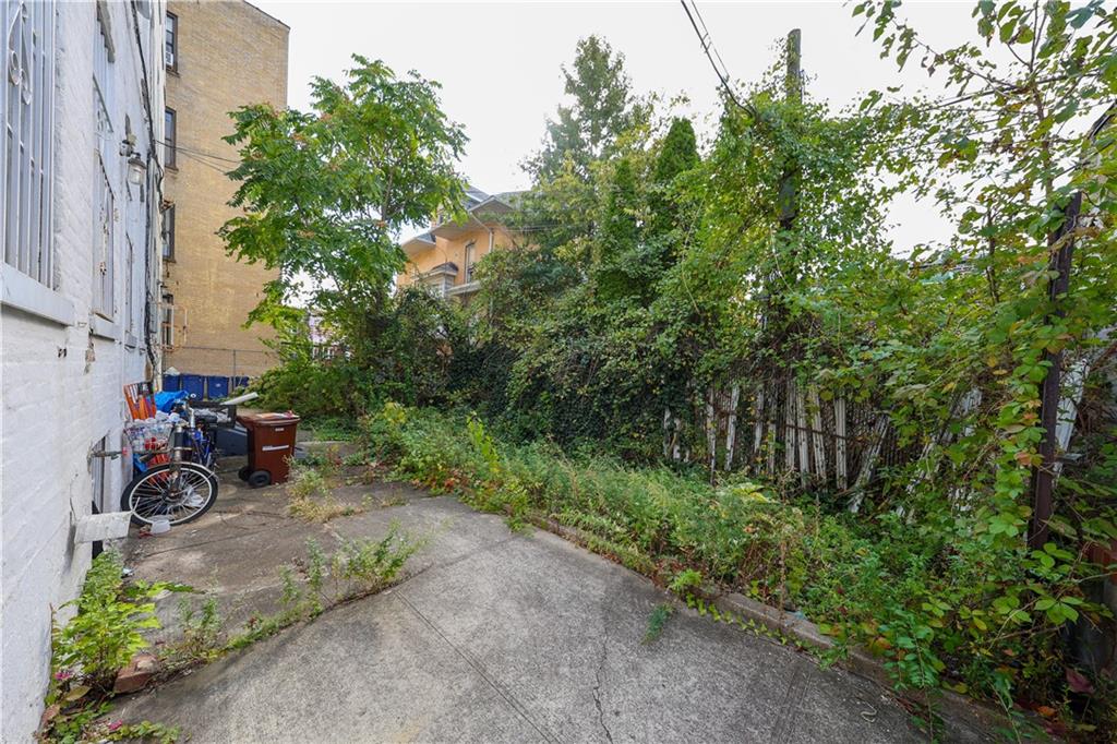 2176 East 13th Street Sheepshead Bay Brooklyn NY 11229