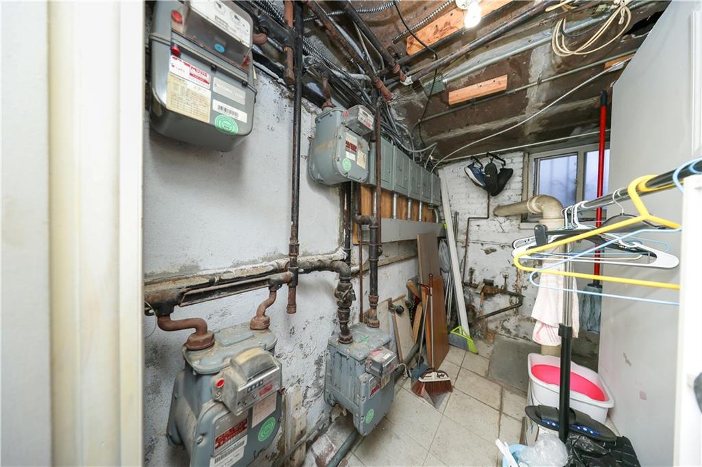 1152 64th Street Bensonhurst Brooklyn NY 11219