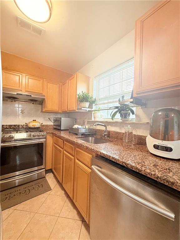 33 Geo Court Park Hill Staten Island NY 10304