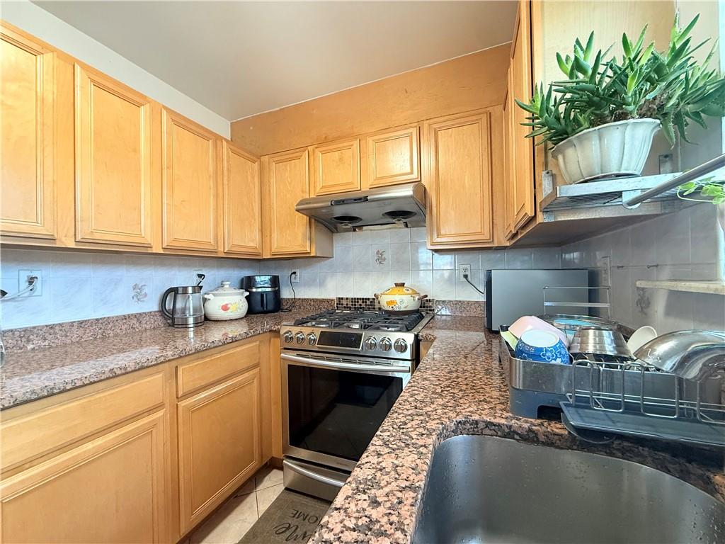 33 Geo Court Park Hill Staten Island NY 10304