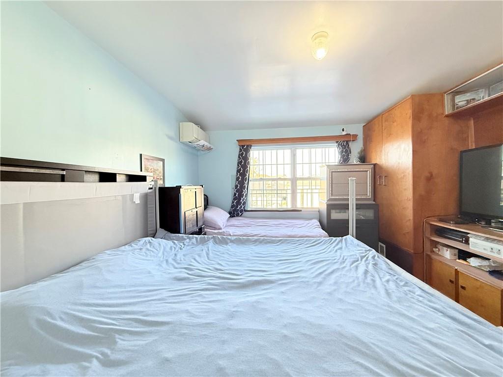 33 Geo Court Park Hill Staten Island NY 10304