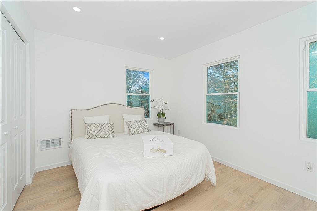 11 Laforge Avenue Port Richmond Staten Island NY 10302