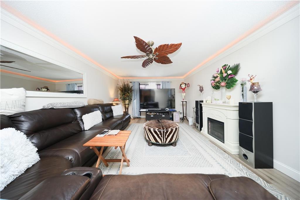 32 Belair Lane Rosebank Staten Island NY 10305