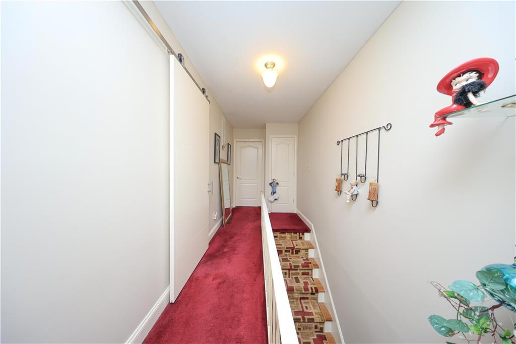 32 Belair Lane Rosebank Staten Island NY 10305