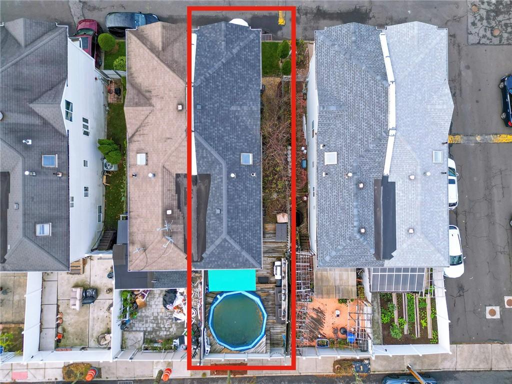 32 Belair Lane Rosebank Staten Island NY 10305