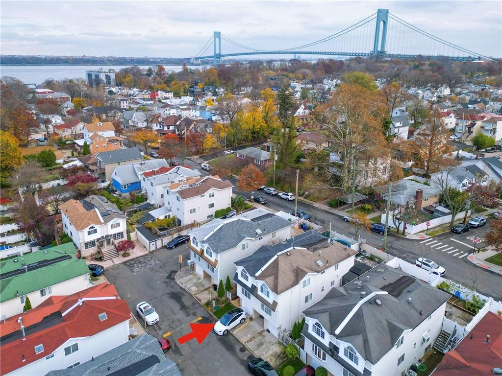 32 Belair Lane Rosebank Staten Island NY 10305