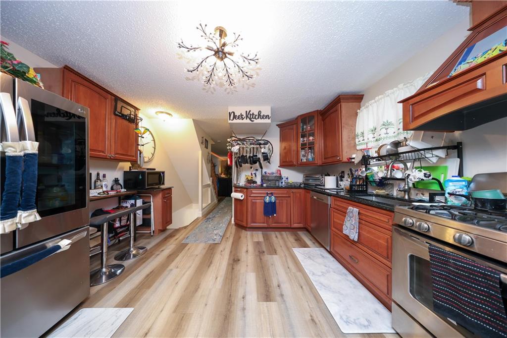 32 Belair Lane Rosebank Staten Island NY 10305