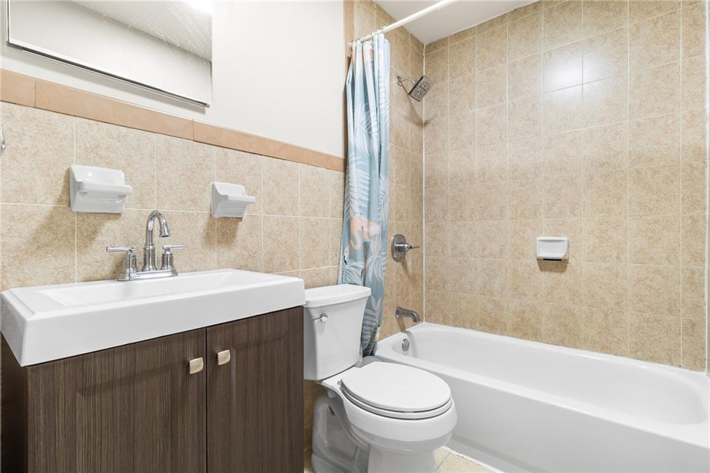 693 Evergreen Avenue Bushwick Brooklyn NY 11207