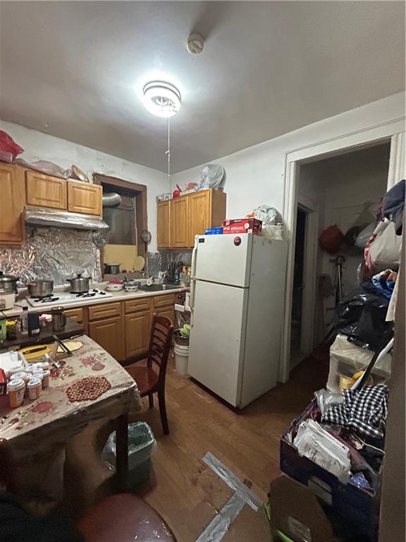 4713 7 Avenue Sunset Park Brooklyn NY 11220