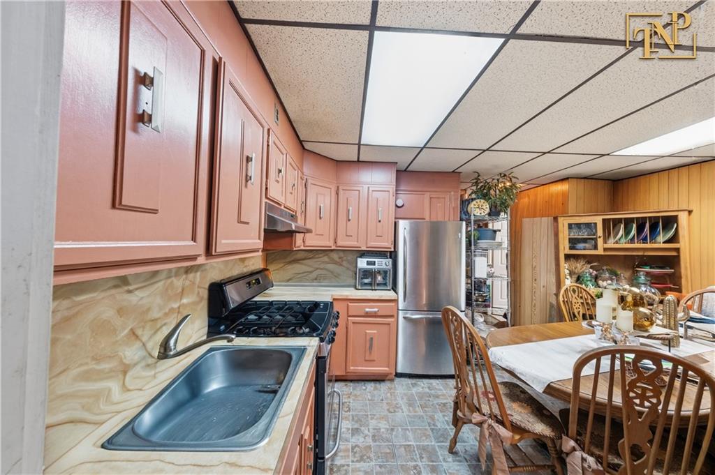 661 Euclid Avenue East New York Brooklyn NY 11208