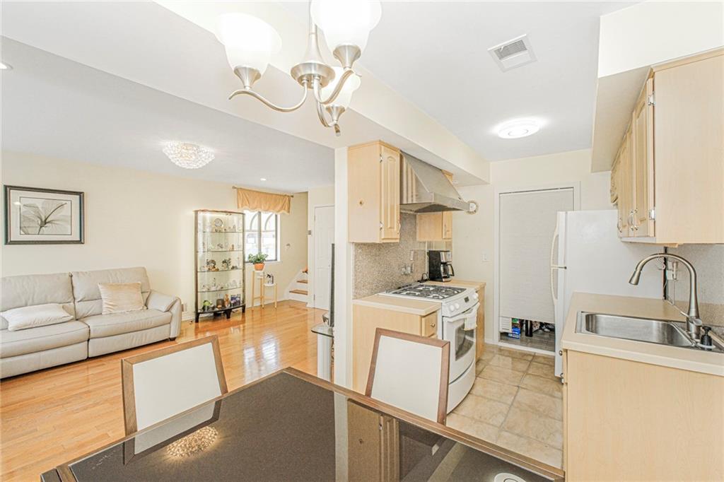 31 Ramsey Lane Manor Heights Staten Island NY 10314