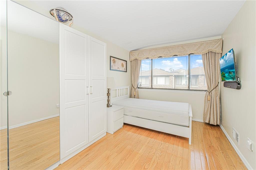 31 Ramsey Lane Manor Heights Staten Island NY 10314