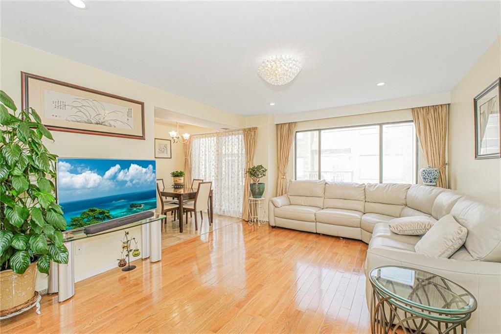 31 Ramsey Lane Manor Heights Staten Island NY 10314