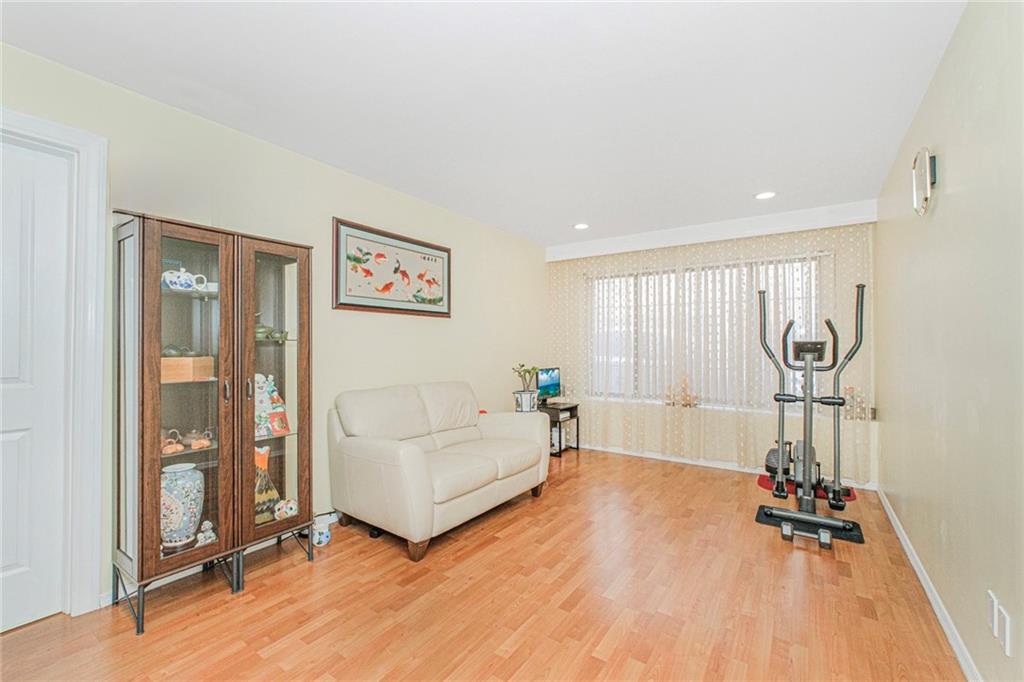 31 Ramsey Lane Manor Heights Staten Island NY 10314