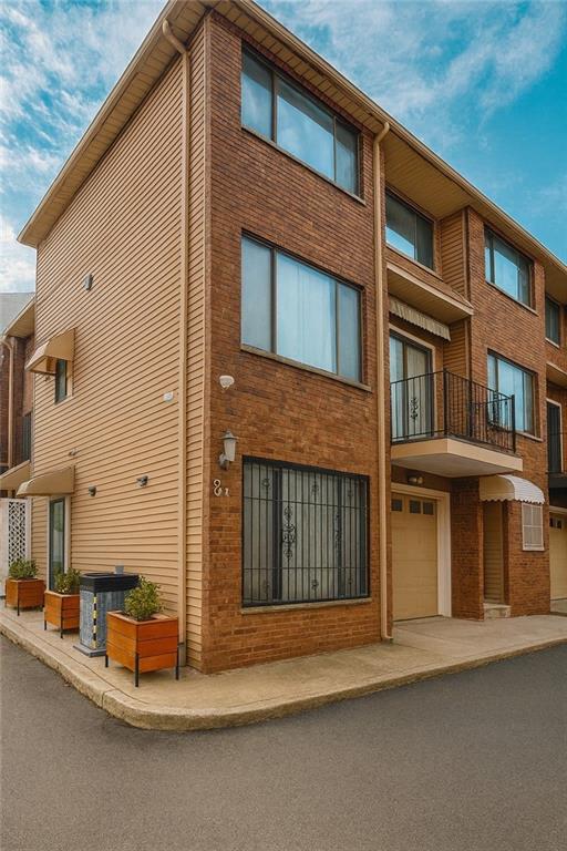 31 Ramsey Lane Manor Heights Staten Island NY 10314